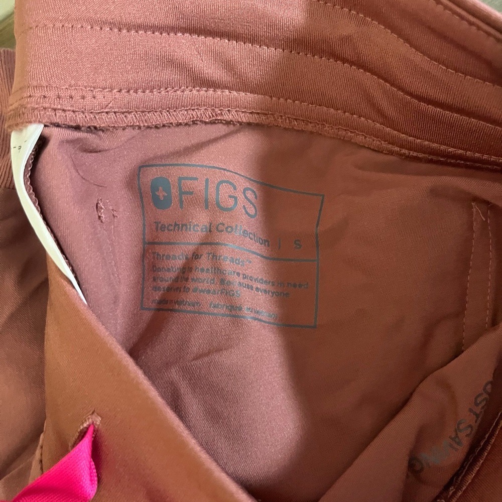 Figs Mauve Zamora scrub pants